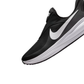 NIKE REVOLUTION 8
