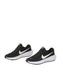 NIKE REVOLUTION 8